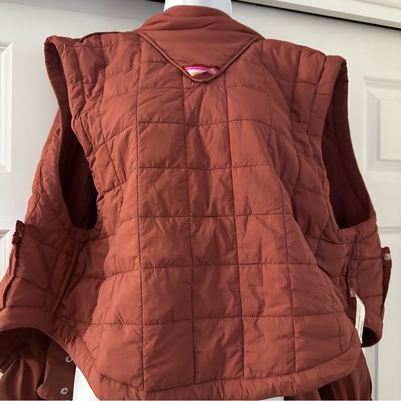 FP Movement by Free People Shred It 5-in-1 Hooded Jacket Medium Color Red - Picture 5 of 12